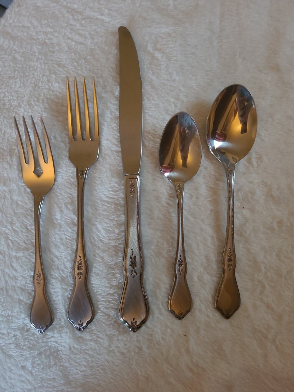 Oneida Morning Blossom Stainless Flatware 5-Piece Place Setting Replacement